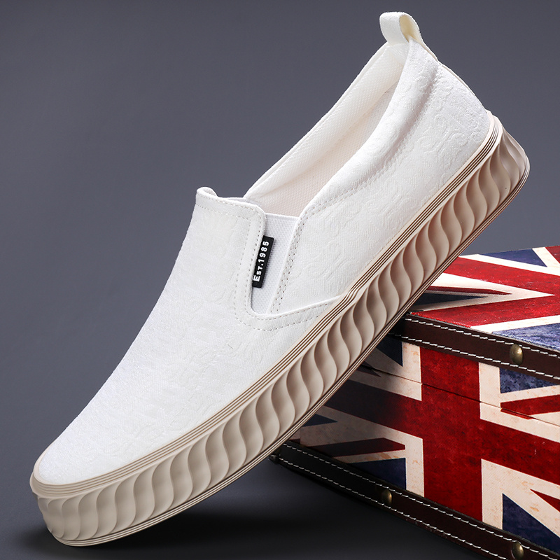 China Manufacturer Male White Sneakers Casual Slip on Walking Canvas Trendy Shoes Vulcanized Men's Loafer