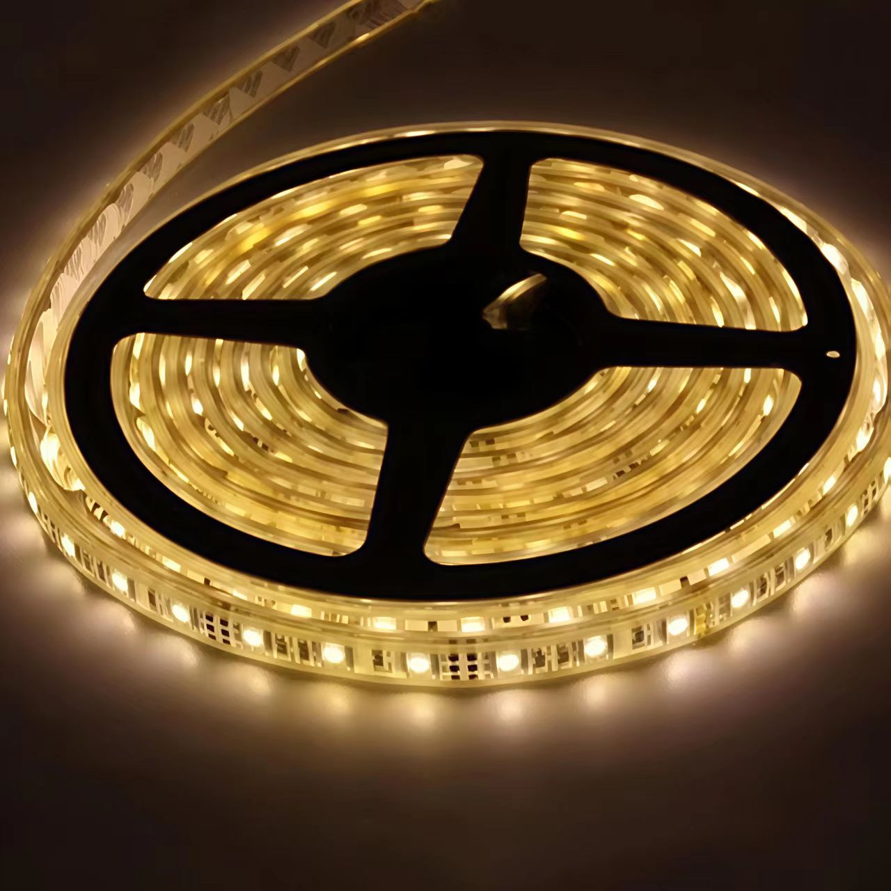 SMD5050 Rgbww 5-in-1 LED Strip High Brightness Changeable 60/96LEDs/M IP67 Outdoor Lighting