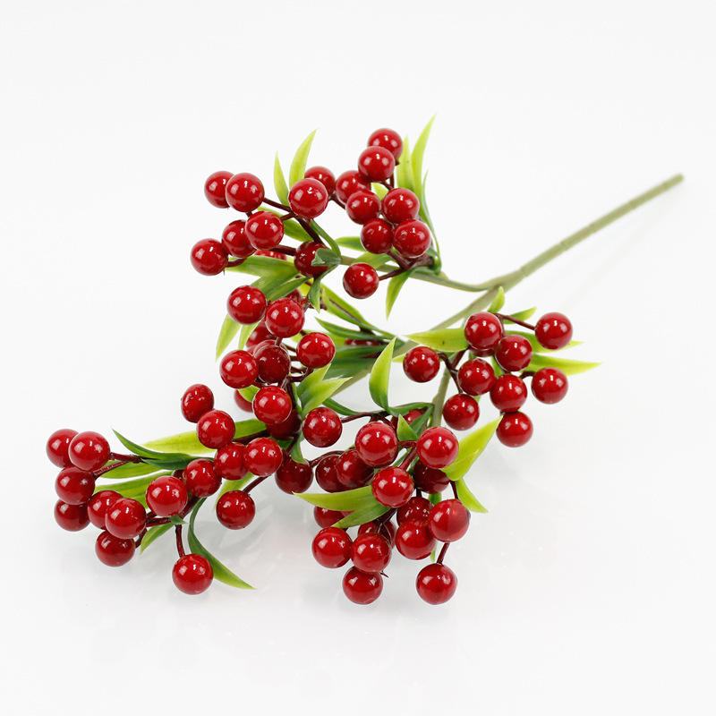China Supplier Ready to Ship Inflatable Red Artificial Berries Christmas Decoration Simulation Plants for Home