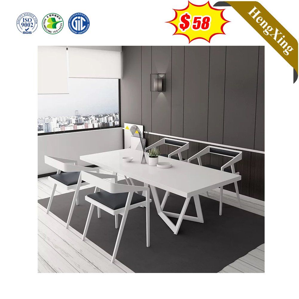 2024 New Product Metal White Color Dining Room Table Hotel Dining Furniture Set Geometric Minimalist Design Sky Garden Restaurant
