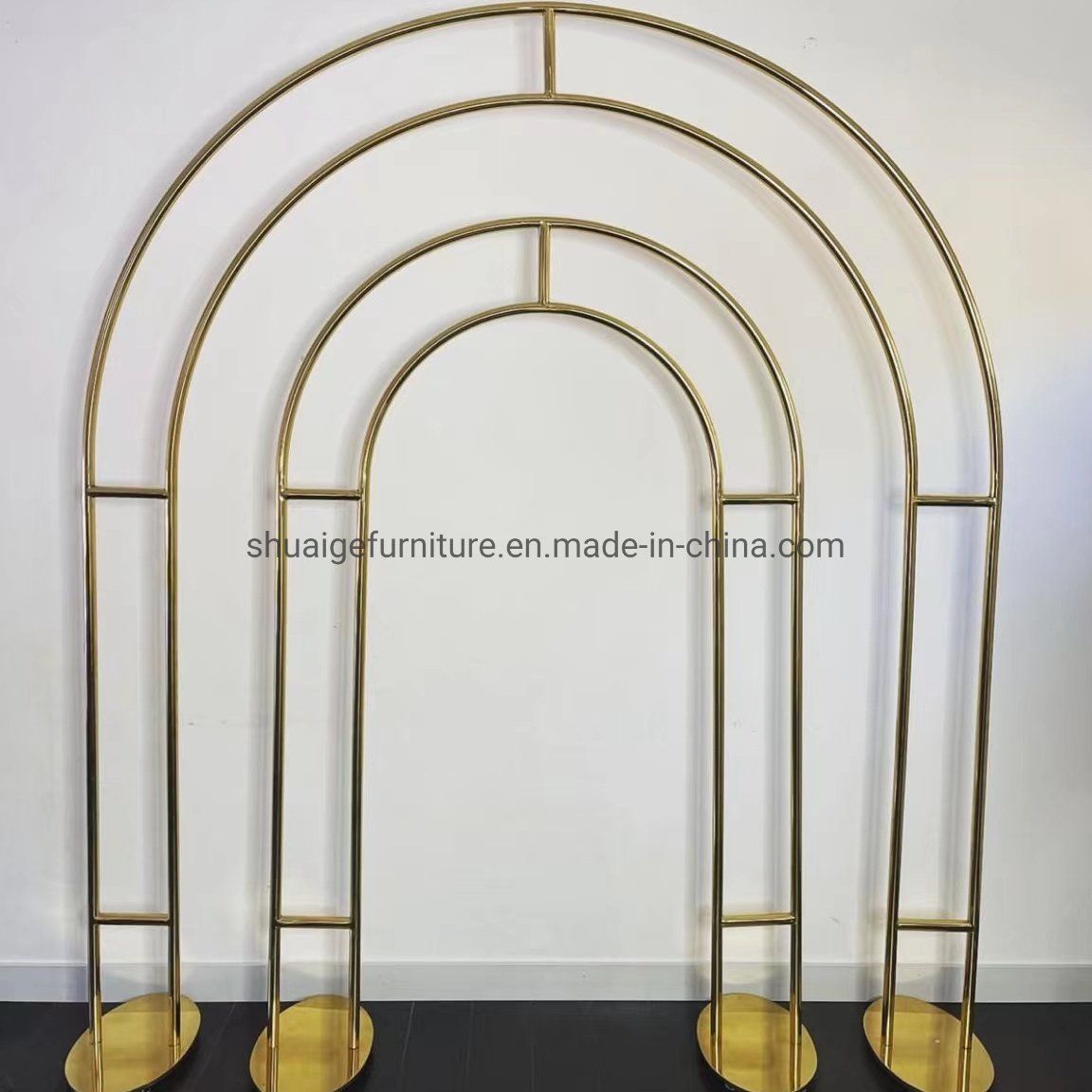 Hot Sale Hotel Wedding Furniture Gold Round Shape Stainless Steel Backdrop