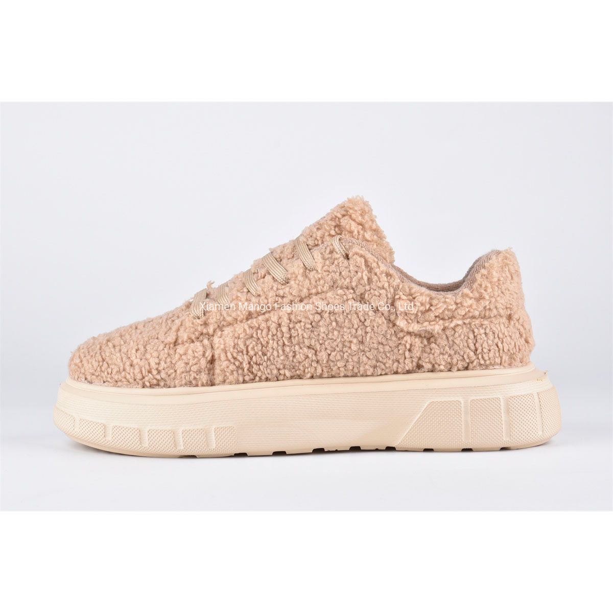 Hot Sale Women OEM Flat Skateboard Shoes Lowcut Fake Fur Warmth Sneaker Ladies Athletic Skate Shoes