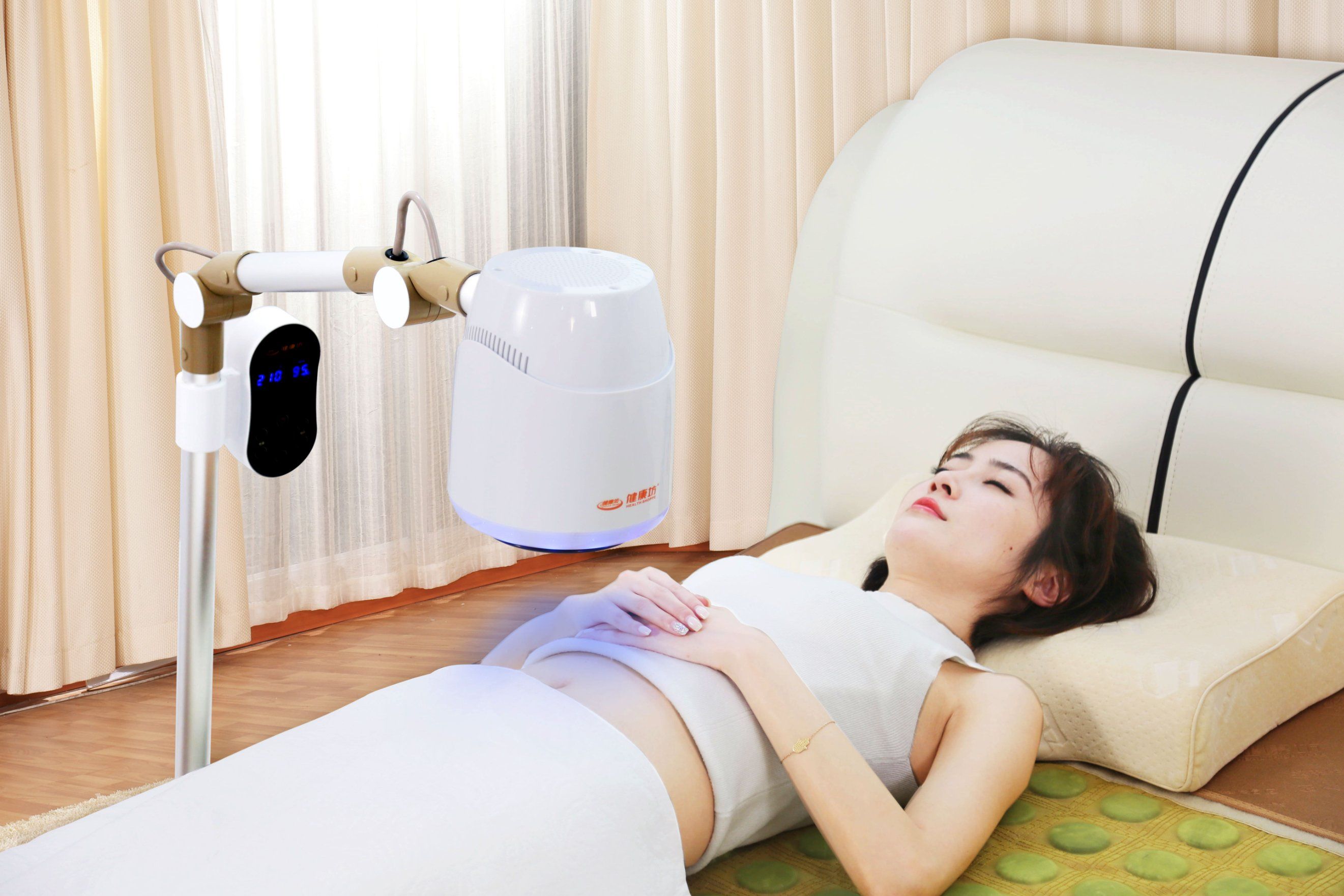 Therapy Lamp for Body Face Pain Height Free Adjustment with Stand for Relieve Body Joint Pain and Muscle Aches Infrared