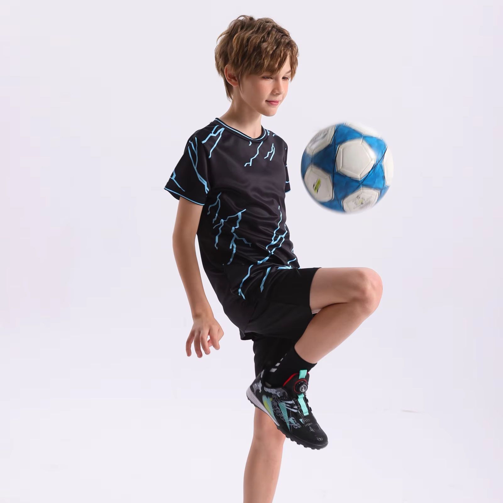 Jerseys Set for Boys Cheap Children's Football Uniform with Shirt and Sock