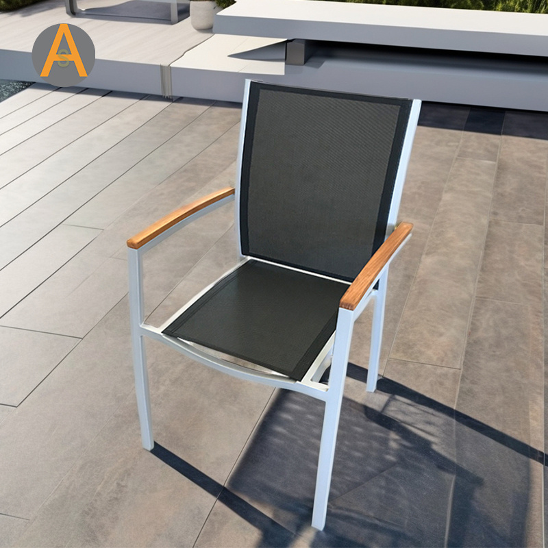 Comfortable Folding Moon Outdoor Furniture for Fishing and Garden Use Beach Camping Chair