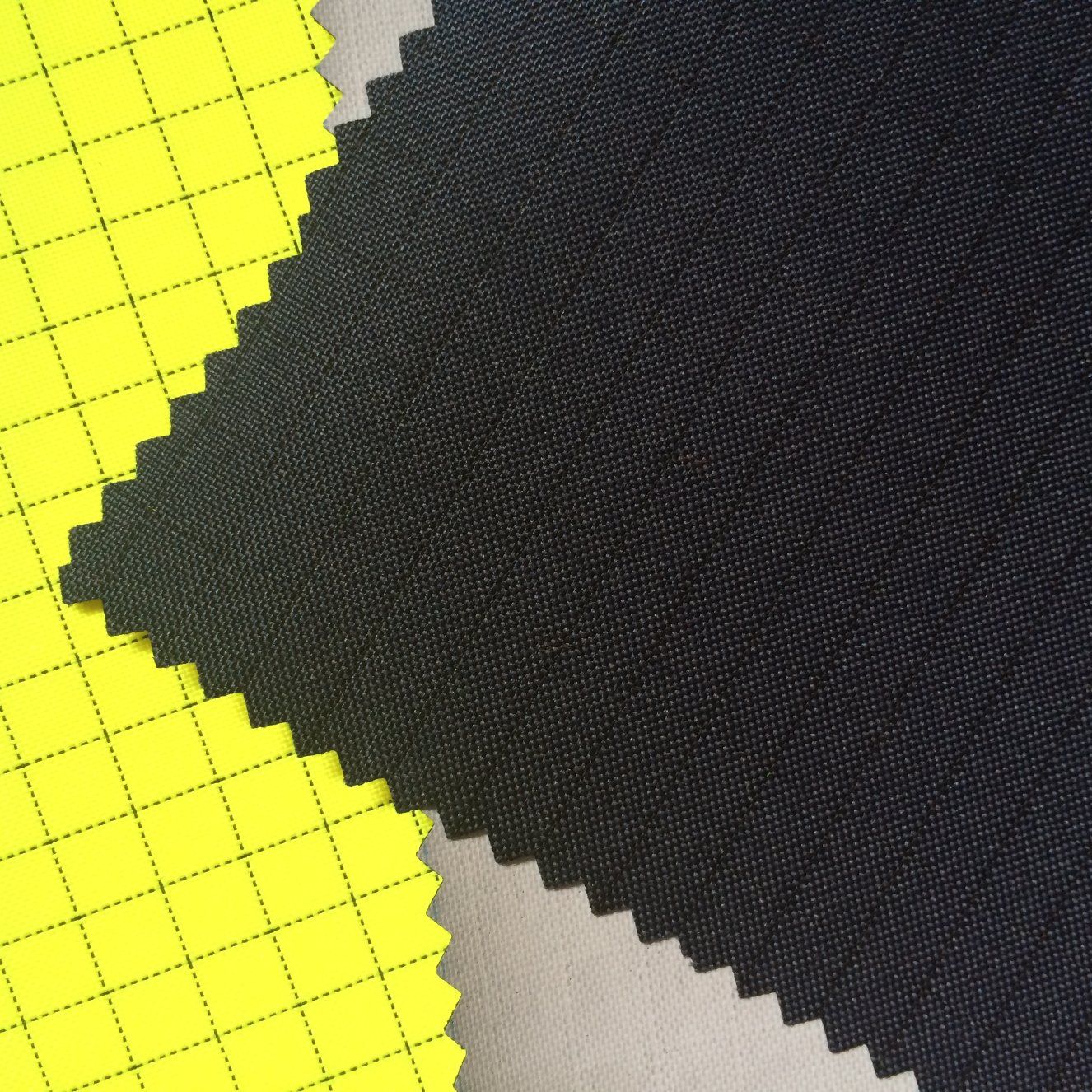 Tc 80% Cotton 20% Polyester 20*16, 128*60 Twill Fabric for Suits and Uniform