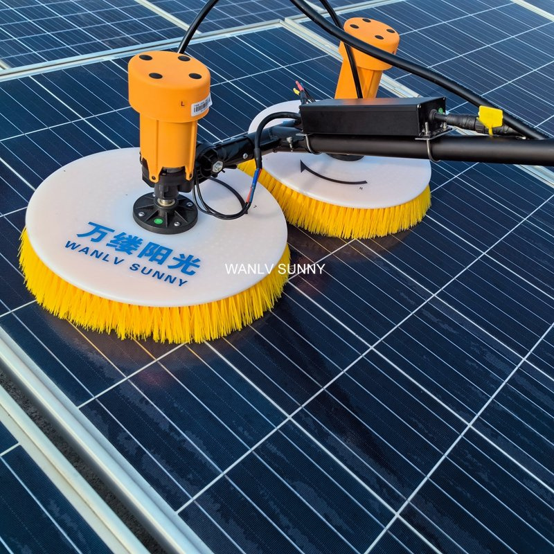 360-Degree Solar Panel Cleaning Brush for Efficient Panel Washing