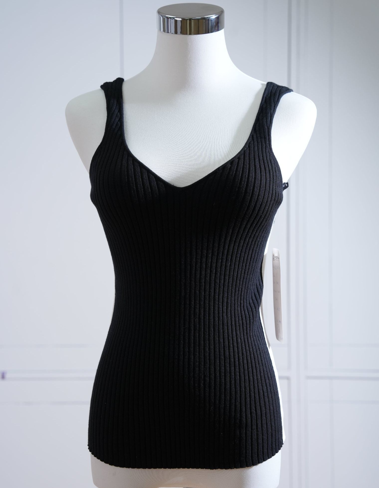 Breathable Women's Black Knitted Tight Sleeveless Athletic Tank