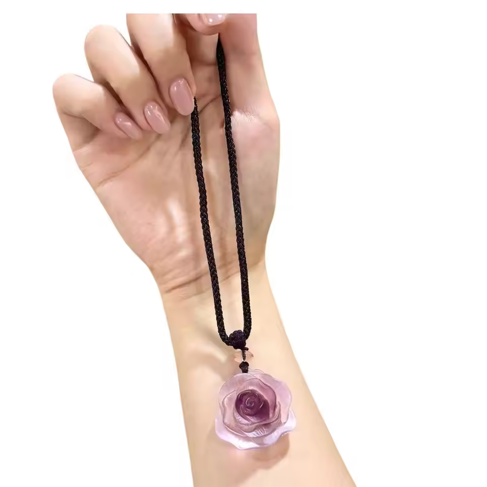 Latest Natural Crystal Rose Pendant/keychain Irregular Crystal Crafts For Mother's Day & Valentine's Day Decoration