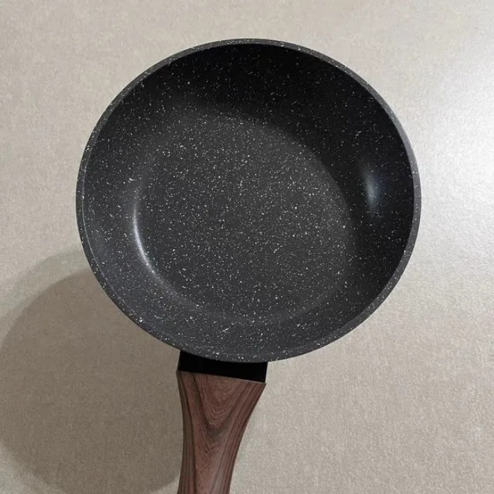 China Deep Fry Cooking Pot Non Stick Frying Pan Non-Stick Frying Pans