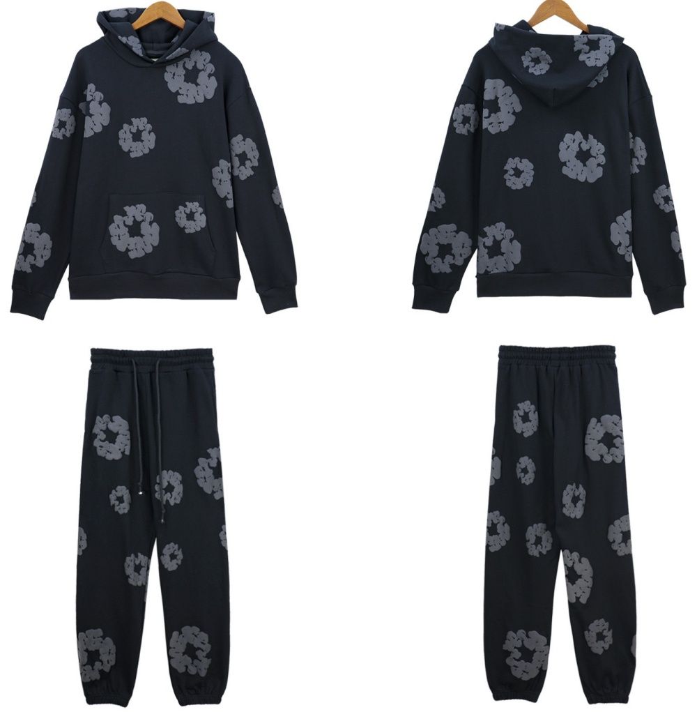 Stylish Black Fleece Sport Set with Puff Print Hoodie and Joggers