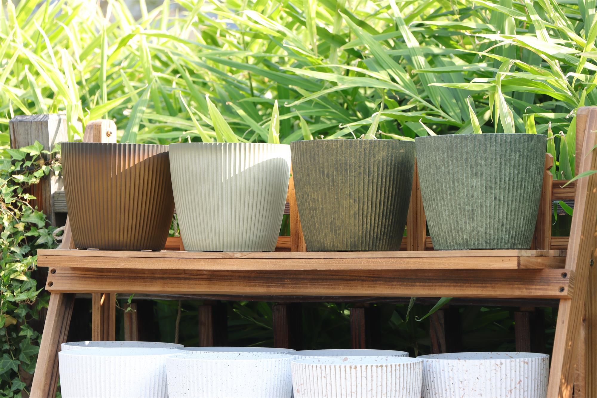 Stylish 2024 Round Cylinder Flowerpot for Modern Home Decor