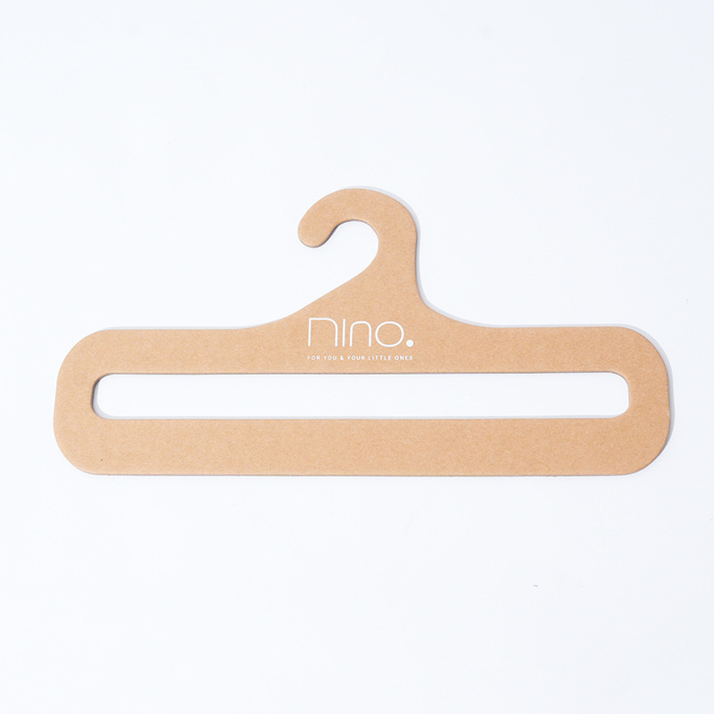 Simple and Creative Factory Direct Selling Environmentally Friendly Paper Hangers