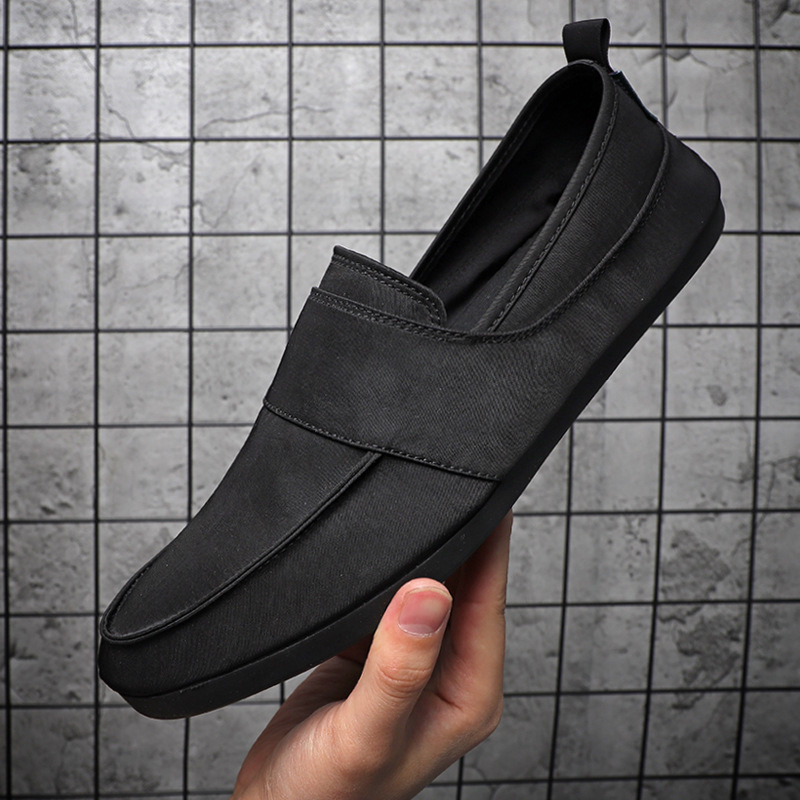 Summer Breathable Cheap Casual Lightweight Flat Male Slip on Canvas Shoes