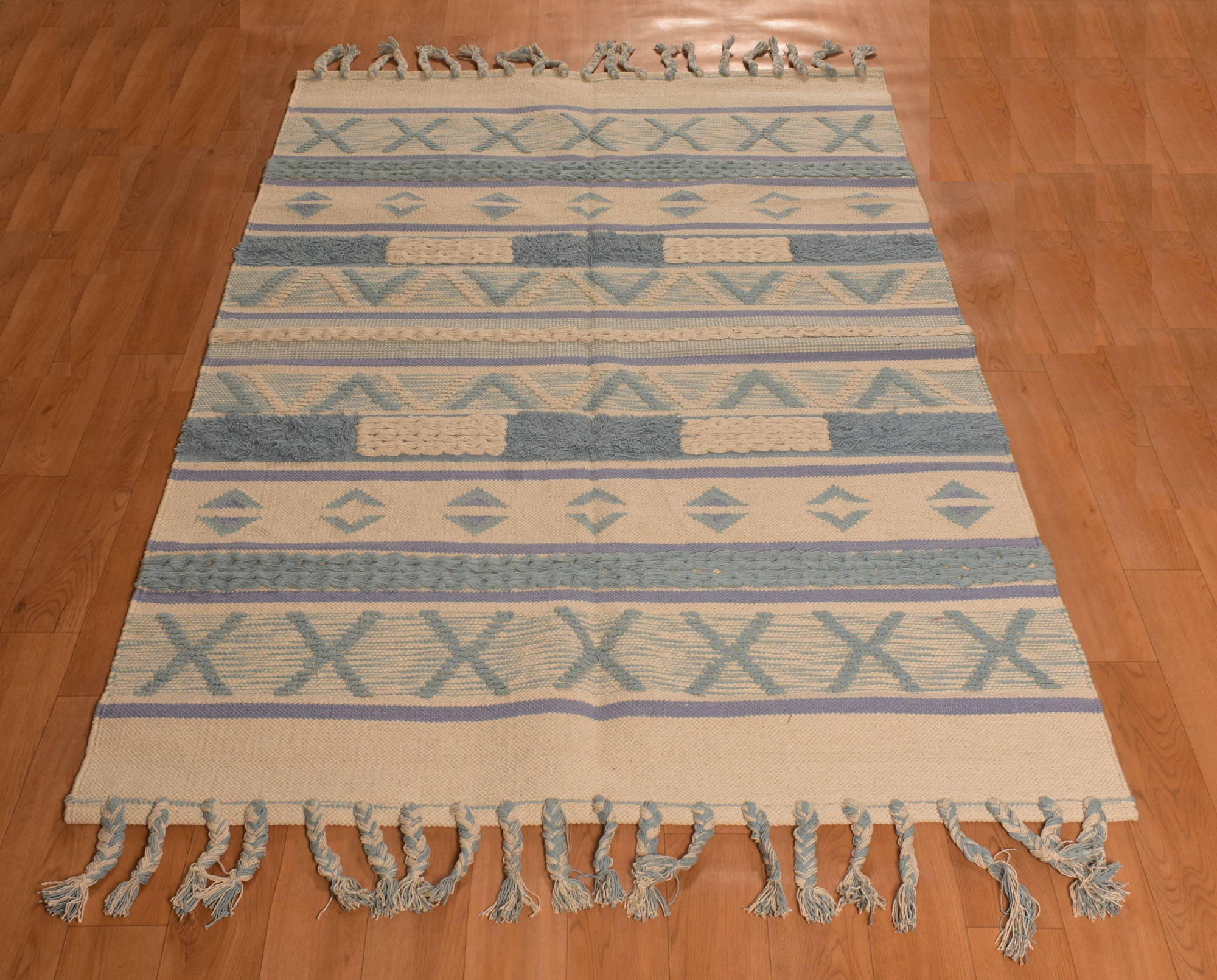 Premium Quality Cut Pile Cotton Living Room Rug Best Decorative Home Textile For Interior Premium Home Decor