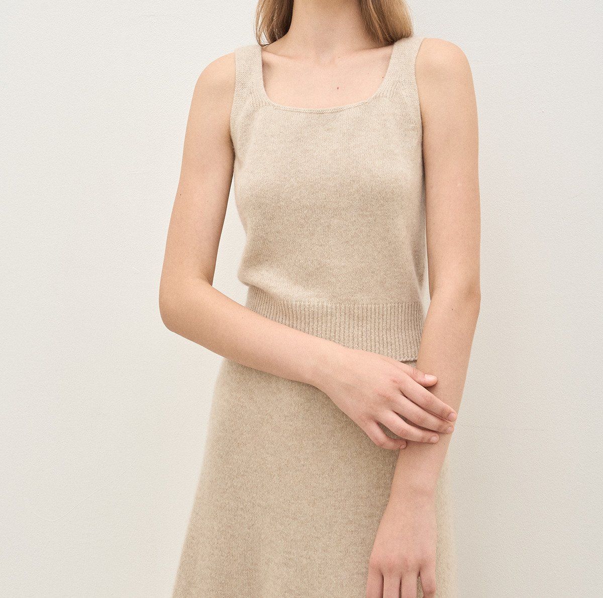 Most Popular Pure Cashmere Knitted Square-Neck Ladies Fashion Camisole Tank Top