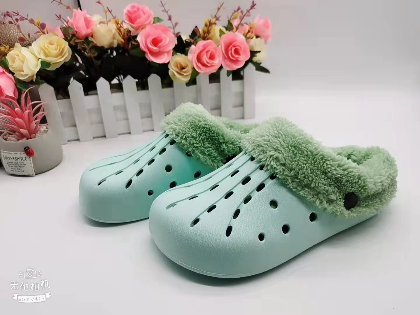 Platform Clogs for Women Women's Classic Furry Clogs Men Unisex Garden Clogs Shoes with Fur Inside