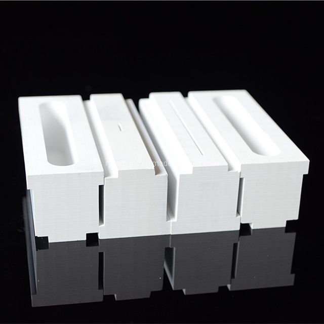 Manufacturer High Thermal Conductivity Grey Boron Nitride Bn Ceramic Nozzle