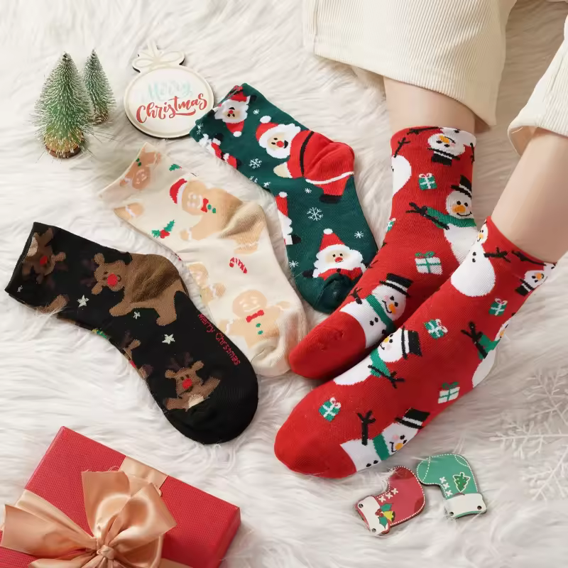 Wholesale Polyester Cotton Women Jacquard Christmas Fuzzy Socks Hot Gift Package Support Xmas Dresses Socks For Lady