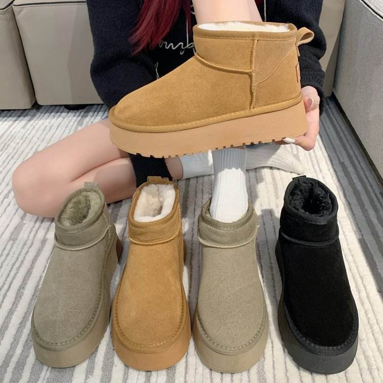2024 Wholesale Thick-Soled Women's Snow Boots Stylish Winter Fur Ankle Bootie Platform Plush Warm Shoes
