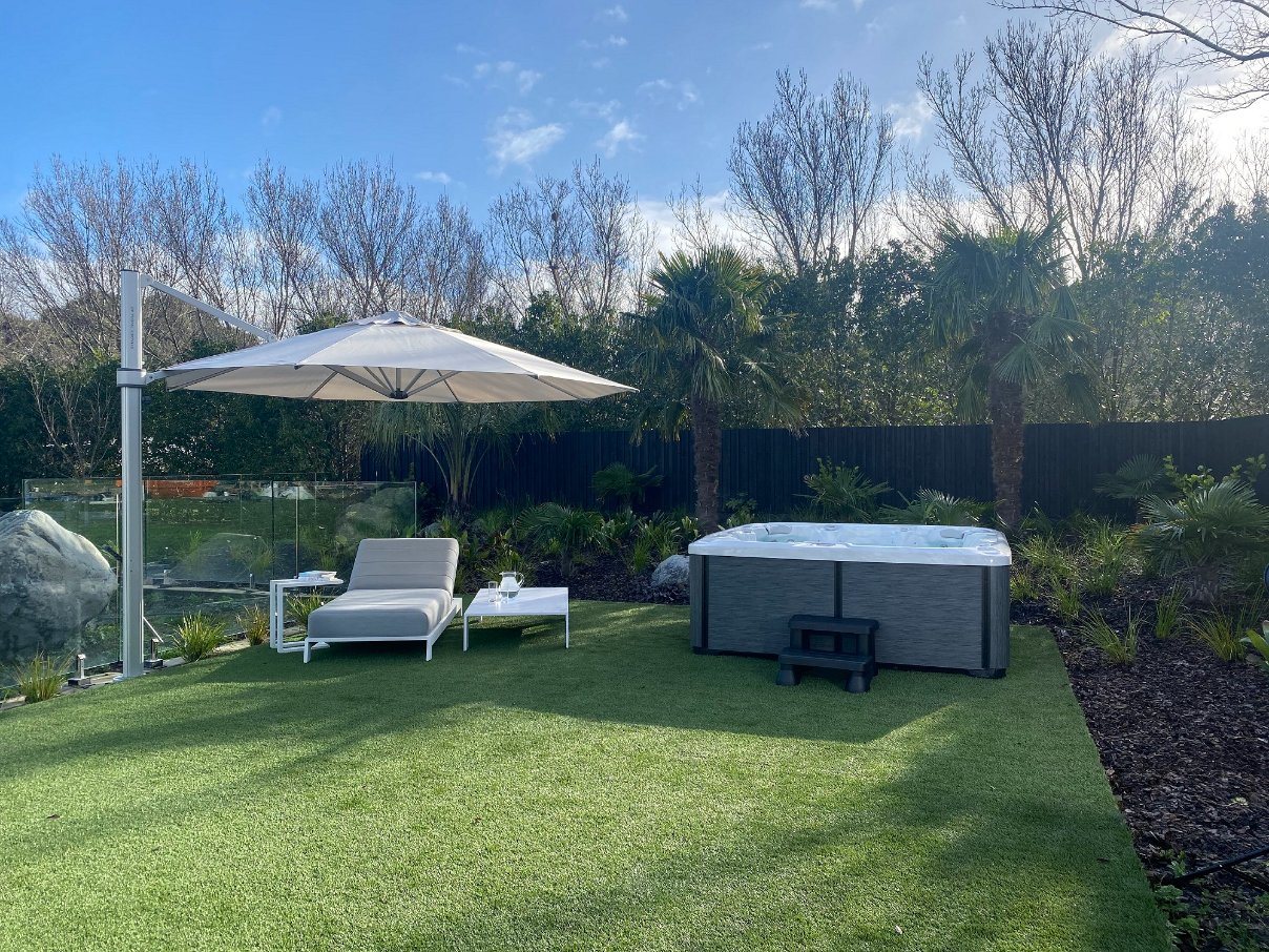 ODM Hot Sale Freestanding Hot Tub Outdoor SPA Hydro Massage SPA Pool