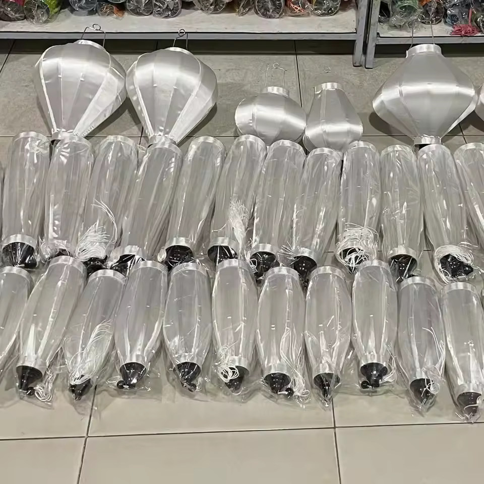 Silk Lantern With Bamboo Frame Featuring Many Shapes Perfect For Events,Home Decor And Oem Custom Orders Wedding Festival