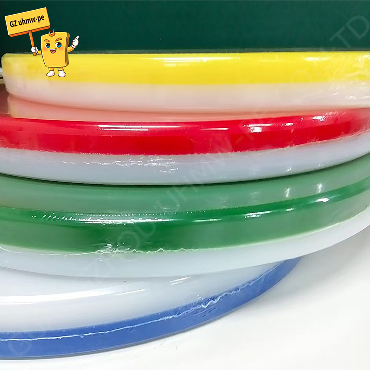 2025 New Arrival Eco Plastic Food Grade PE Cutting Board