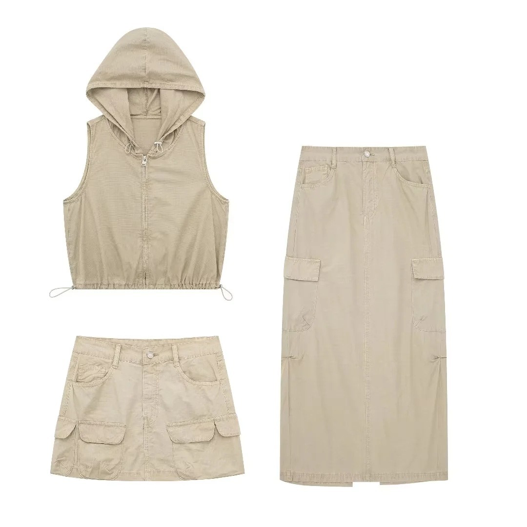 Women Urban Chic Hooded Top and Low Waist Skirt Set with Workwear Vibes Streetwear Style Top Mini Skirt Set Causal Wear Crop Top Dress Low MOQ Factory Price