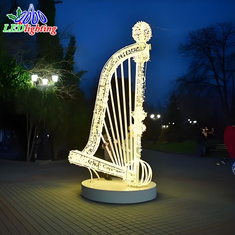 Customized 3D LED Playing Motif Lights for Outdoor Christmas Halloween & Wedding Decorations PVC Material for Home Landscape Use