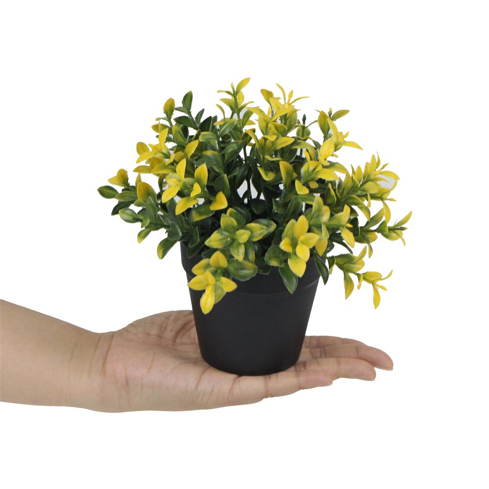 Low MOQ 18cm PE Yellow Faux Artificial Potted Plant Mini Bonsai for Table Decoration