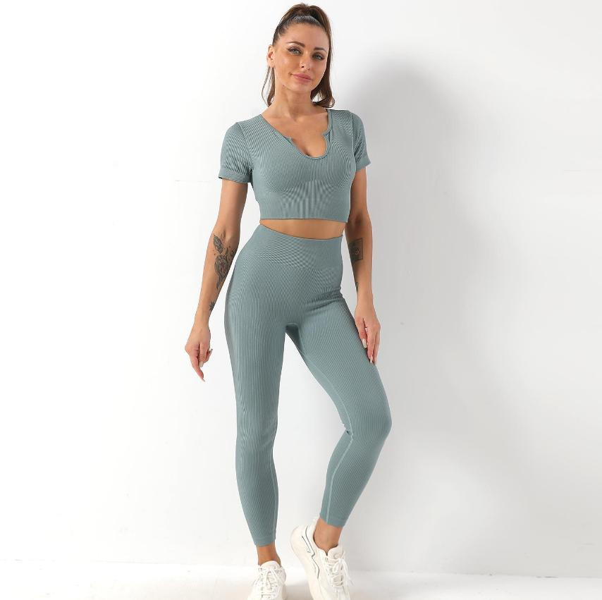 Women 2PCS Sports Wear Ladies Tracksuits Workout Outfits Gym Clothes Sportwear Sweatsuits Workout Leggings Sports Pants Crop Top Short Sleeves Athletic Clothes
