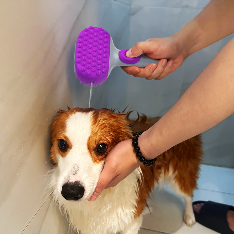 New Arrival Puppy Cat Shower Soonthing Brush Bathtub Leakproof Reusable Grooming Silicone Dog Bath Brush