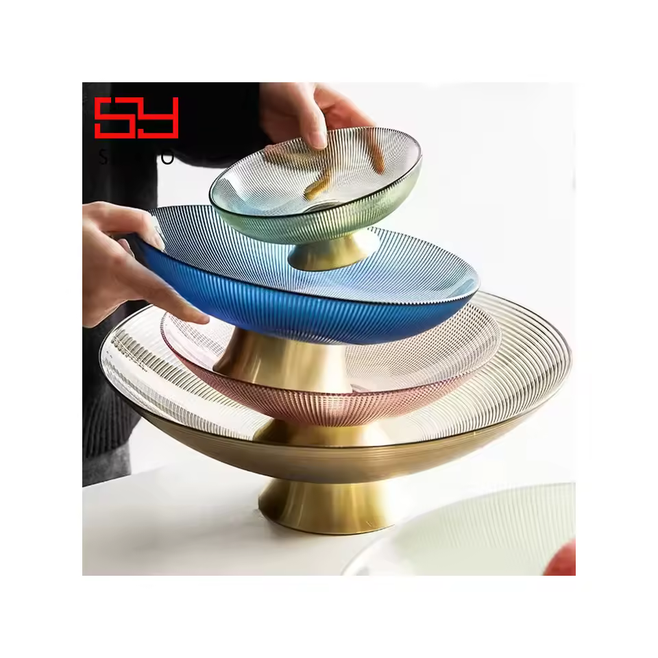 Round Home Decoration Colored Different Size Stocked European Style Crystal Fruit Glass Tray & Plate With Metalicic Base