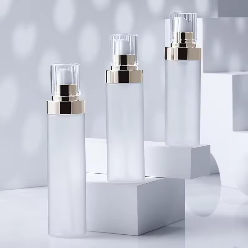 High Quality Cosmetic Package Pet 100ml 120ml 150m Frosted Bottle With Little Gold Pump Cap Lotion Pump Bottle Spray Bottle